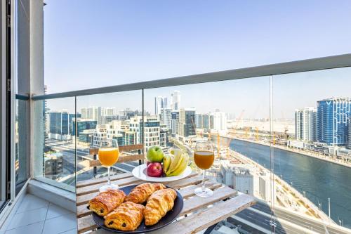 Elegant Studio Business Bay - Balcony with Skyline Views, Dubaï (photo 3)
