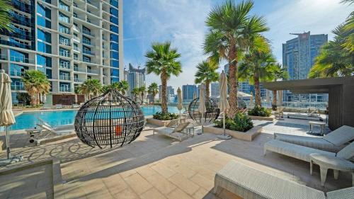 Elegant Studio Business Bay - Balcony with Skyline Views, Dubaï (photo 5)