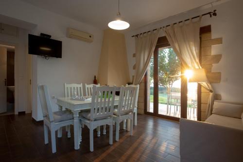 Sunset Villas 5