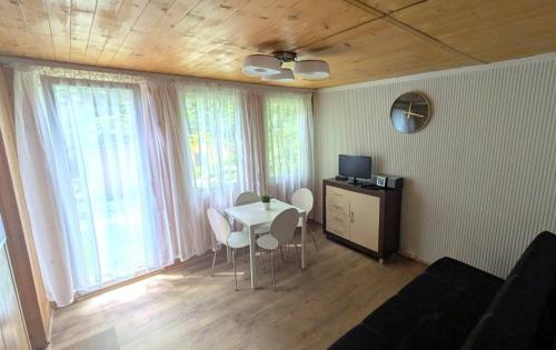 VIVA SOLE nr 5 Ośrodek Wypoczynkowy Skorzęcin