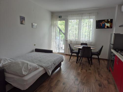 ทัศนียภาพภายนอกโรงแรม, Apartmani Hršak (Apartmani Hrsak) in กราปินา