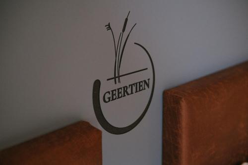 Hotel - Restaurant - Cafe- Geertien Room Type - Twin Room