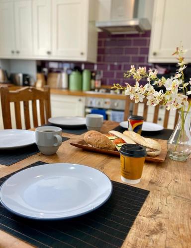 Wild Springs - Centraly Located House With Free Parking in Wetherby