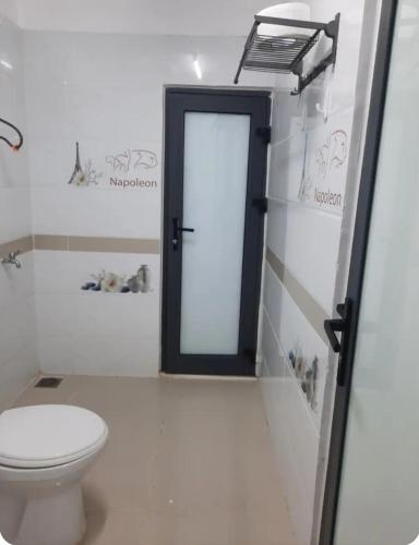 Wooden Herritage Homestay - 샤워실