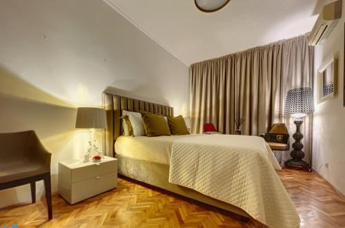 Superbe last floor next Presidency, Sofia (Foto 7)
