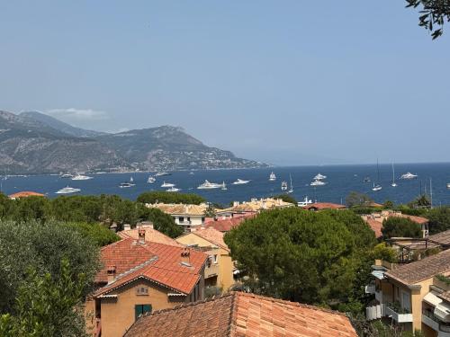 Magnifique villa pieds dans l eau Saint Jean Cap Ferrat gîte à louer Saint-Jean-Cap-Ferrat