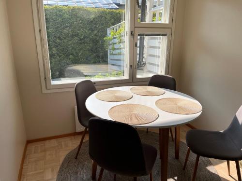 Facilities, Gem of Vuosaari - private sauna, free parking and WiFi in Rastila