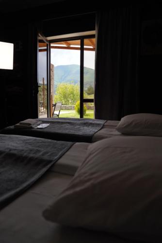 Hotel Hobbiton near Vardzia Caves in Tmogvi