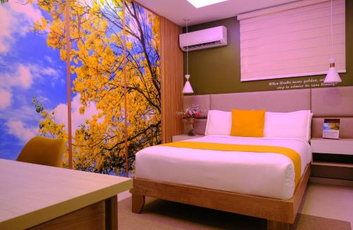 Standard Double Room image 8