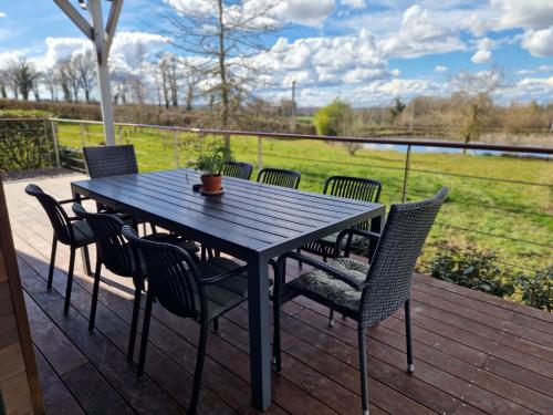 Cottage La Grenouillère (Cottage La Grenouillere) in 布爾