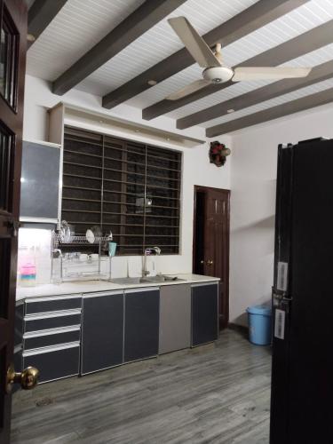 Islamabad Pacific Lodge Guest House - image 10