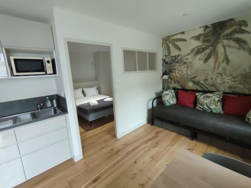 Appartement rénové 1 chambre centre historique, Бордо