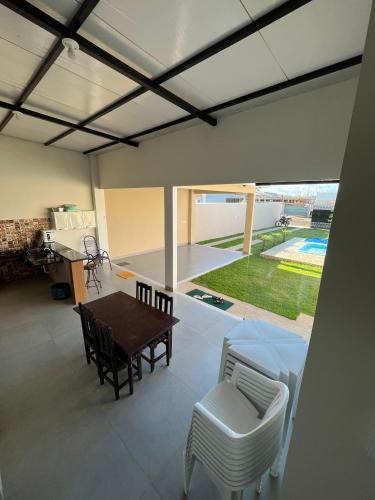 Viesnīcas āriene, Casa com piscina e churrasqueira in Nova Mutum
