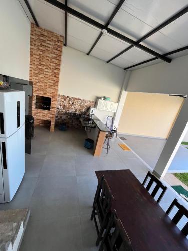 Iekārtas, Casa com piscina e churrasqueira in Nova Mutum