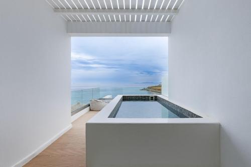 Uitzicht, Infinity View Hotel Tinos in Tinos