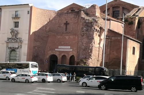 Living Rome Repubblica apartment, Rome (photo 9)