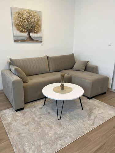 Triple Room with Shared Toilet