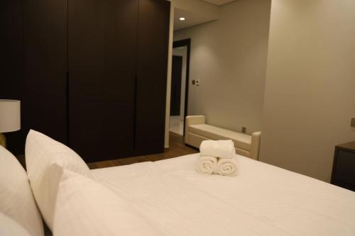 Brand New Large 2 Bedroom with Burj Khalifa view Mid Floor in Business Bay, Dubaj (fotografie 7)
