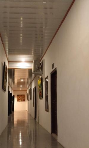 Green Doorz Hotel in Rembang