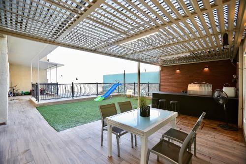 Facilities, אירופה בוטיק כנרת - דירת 4 חדרי שינה עם מטבח חיצוני ונוף לכנרת in Upper Tiberias