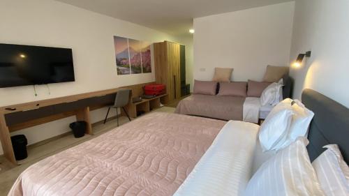 SUGARFAME- Guest House in Sarnitsa