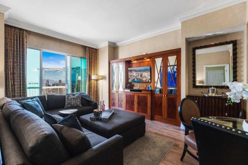 No Resort Fee Penthouse Balcony & Free Valet, Las Vegas