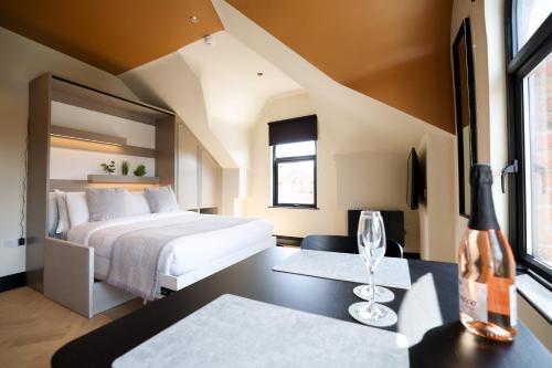 No 5 by Warren Collection in มาโลน โลเวอร์