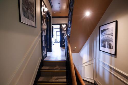 No 5 by Warren Collection in มาโลน โลเวอร์