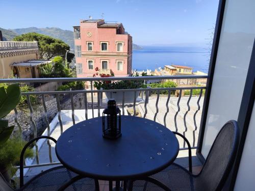 Casa Ross, Taormina