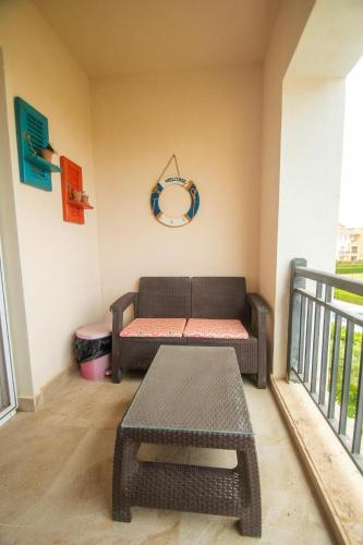 Balcony/terrace, Chalet in Sahel Mountain view Diplo in Zawiyat Ailat Nuh