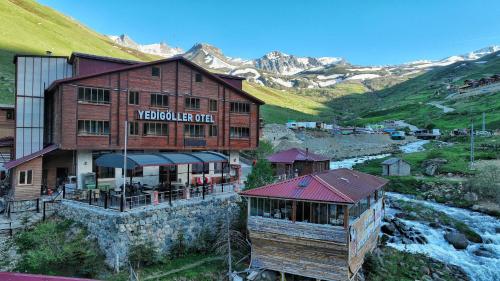 Yedigoller Hotel