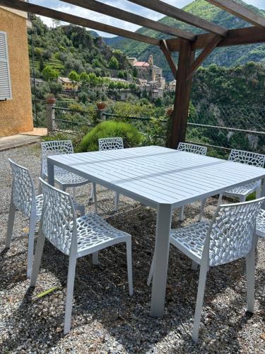 Erkély/terasz, Très bel appartement dans Maison (Tres bel appartement dans Maison) in Saorge