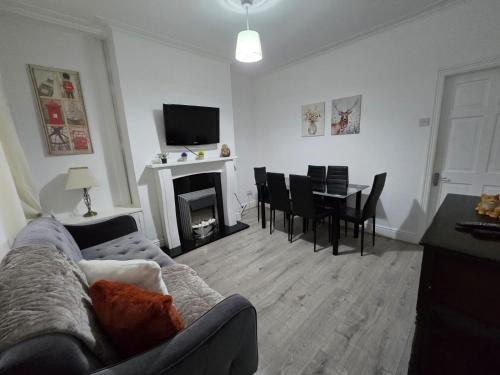 House 5 minutes from Anfied for 7 Guests, Liverpool (photo 7)