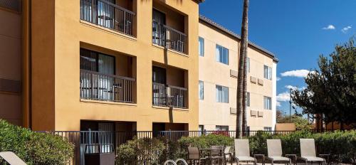 ทัศนียภาพภายนอกโรงแรม, Courtyard by Marriott Tucson Williams Centre near ศูนย์กิจกรรมครอบครัวกอล์ฟ เอน สตัฟฟ์