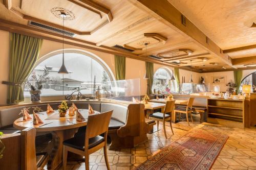 Gasthof Restaurant Pizzeria Enzian - Sommerbergbahnen inklusive