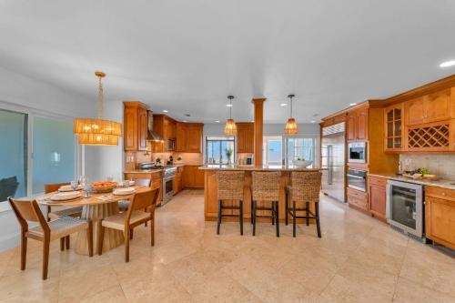 Poolfire Pit Near Balboa Park Mountain Views! in Allied Gardens