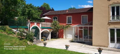 Maison LETRAT - Location saisonnière - La Tour-du-Pin