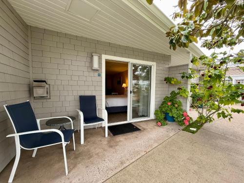 Monterey Bay Lodge in Monterey Airport Area