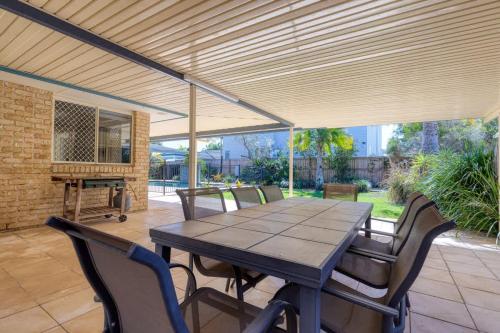 Hidden Gem at Mudjimba - Walk to Cafes & Surf Beach, Mudjimba (fotografie 5)