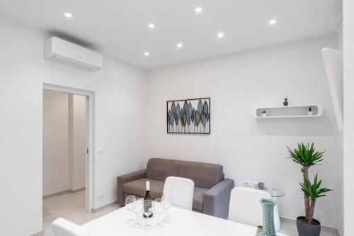 Domus Aurea2 a stone's throw from the Colosseum, Рим (фото 5)