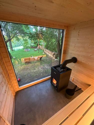 Tiny house - Schoulenka pod mirabelkami in Chlumec (South Bohemian)