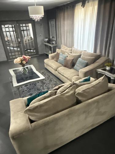 Residencia en Apodaca Nuevo León (Residencia en Apodaca Nuevo Leon) in 聖貝爾納韋