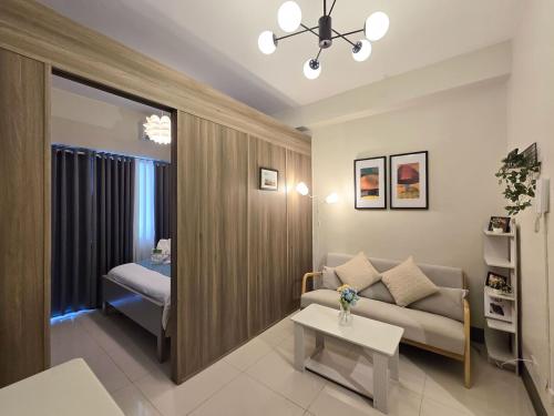 1BR Condotel with Balcony at FAME Residences #FM34-1, Manila