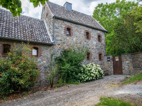 House in Sint Jansrade with Pool, cleaning included gîte à louer Holliguette