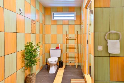 Fürdőszoba, Blue Horizon - Le Fare Ra'i - Jacuzzi - Garden in Faauanu