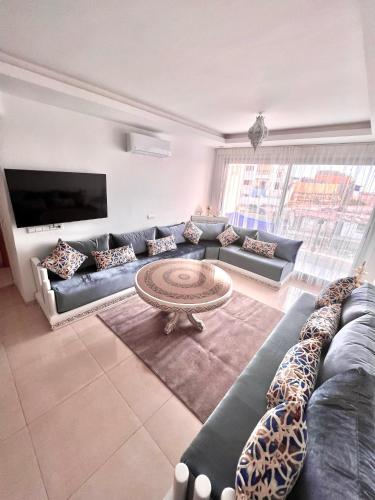 편의 시설/서비스, The blue pearl-Sensational beach apartment in Aourir in 리아드 에살람