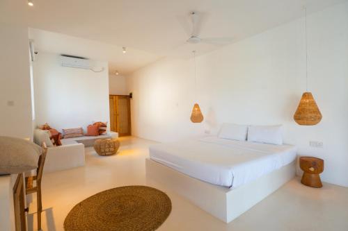Villa - Beach Front image 8