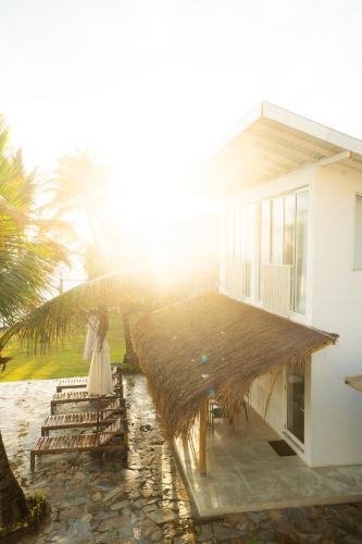 Villa - Beach Front image 6