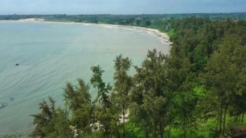 Hang Camping 2 in Cua Viet