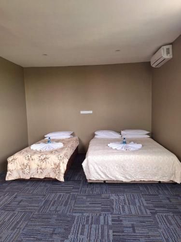Superior Queen Room image 4